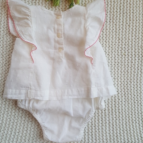Baby Gap Ruffled Romper Playsuit Size 3-6 Months - Picture 7 of 7